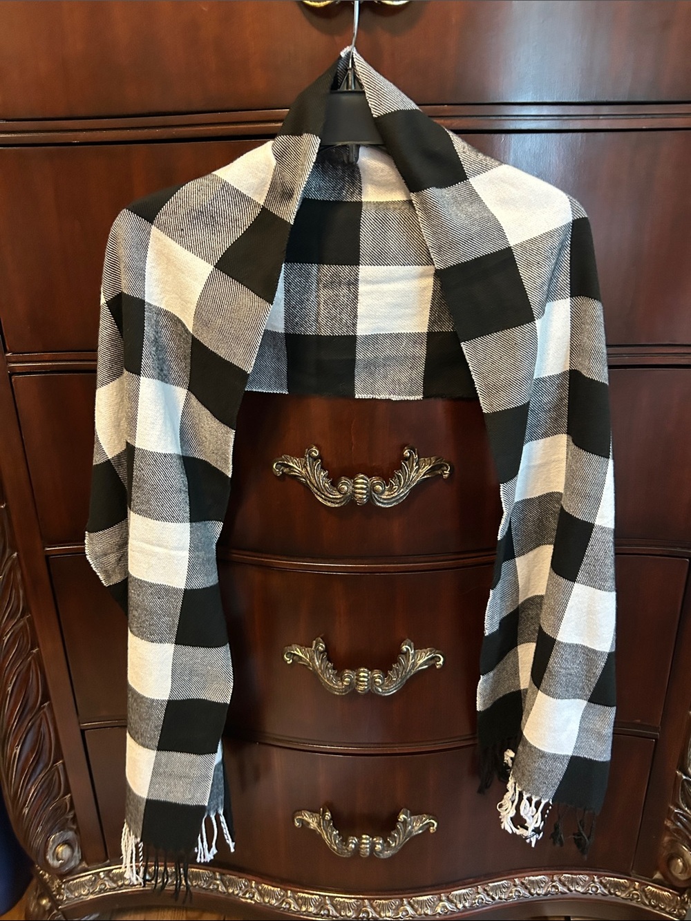 Black & White Buffalo Check Scarf Wrap